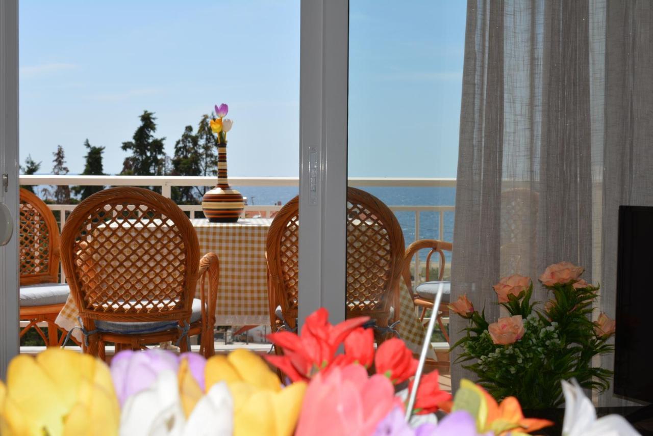 Panos Apartments Gerakini Dış mekan fotoğraf